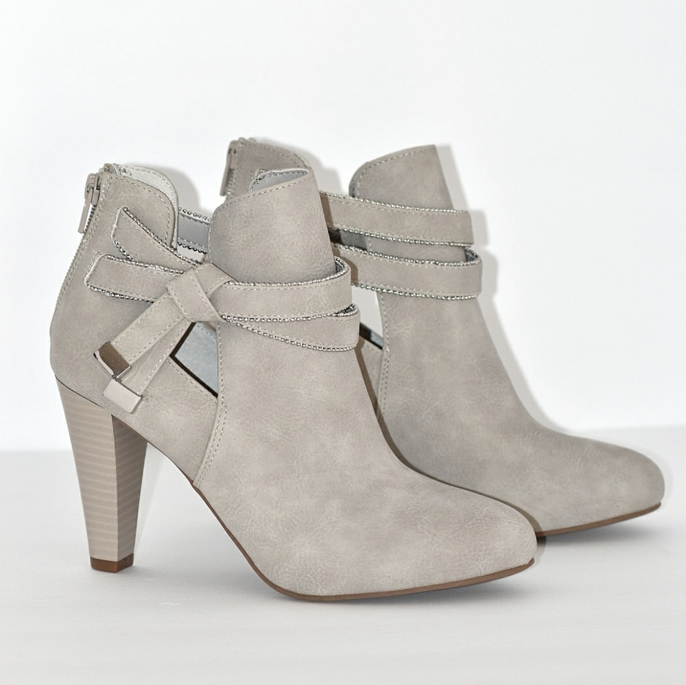 NWT ❤ Jennifer Lopez Booties